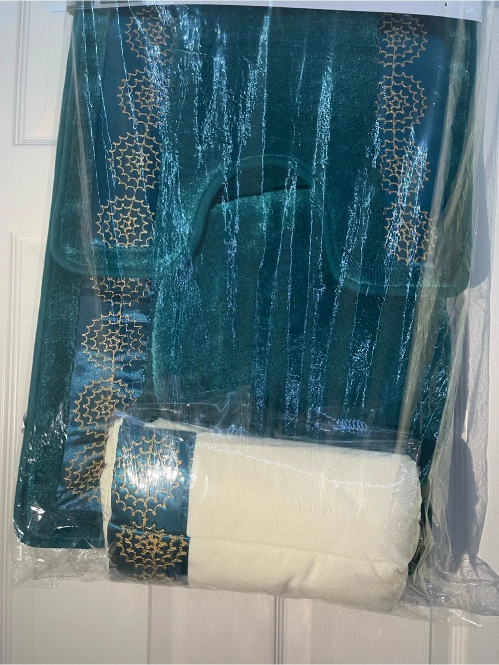 19-Piece Teal Bath Set with Gold Accents